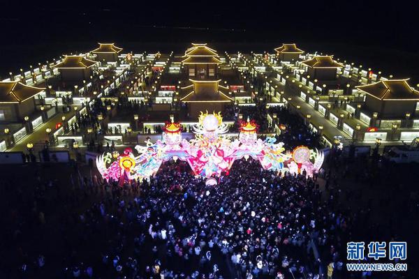 球門(mén)不設(shè)防，尤文圖斯是第4支在歐戰(zhàn)首回合至少丟5球的意大利球隊(duì)v9.4.1 官方安卓版