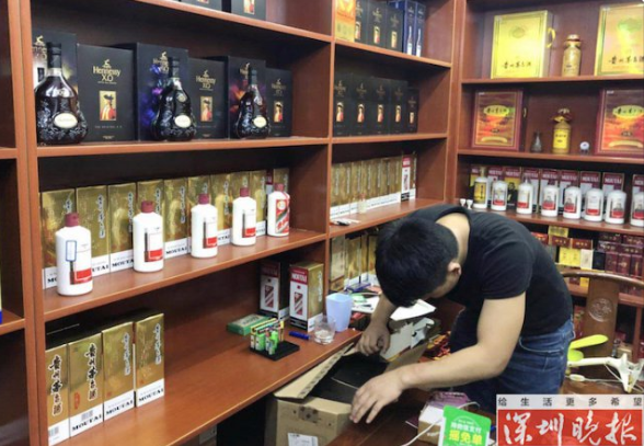 生氣了！維尼修斯進(jìn)球后遭遇對(duì)手種族歧視，比賽一度暫停v6.1.2 官方安卓版